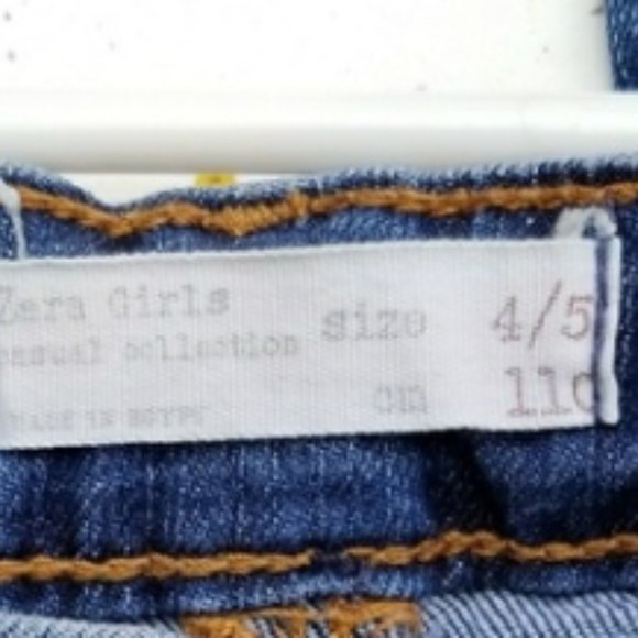 Zara Kids Jeans Mid Rise Skinny Jeans Distressed Dark Wash SZ 4/5 Girls NEW! - Picture 4 of 13